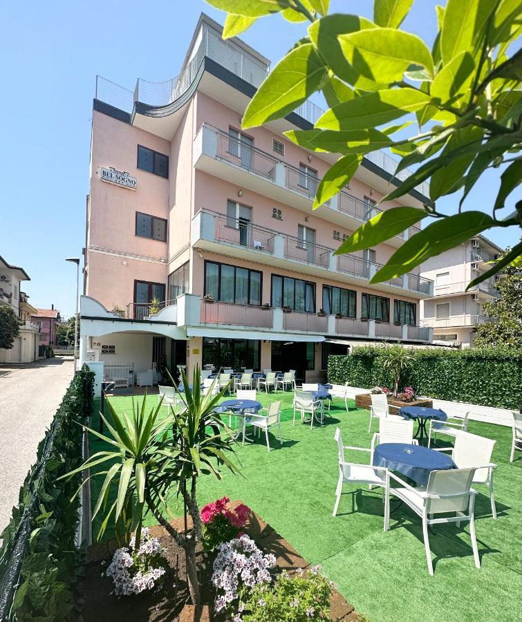 Hotel Bel Sogno Римини Екстериор снимка