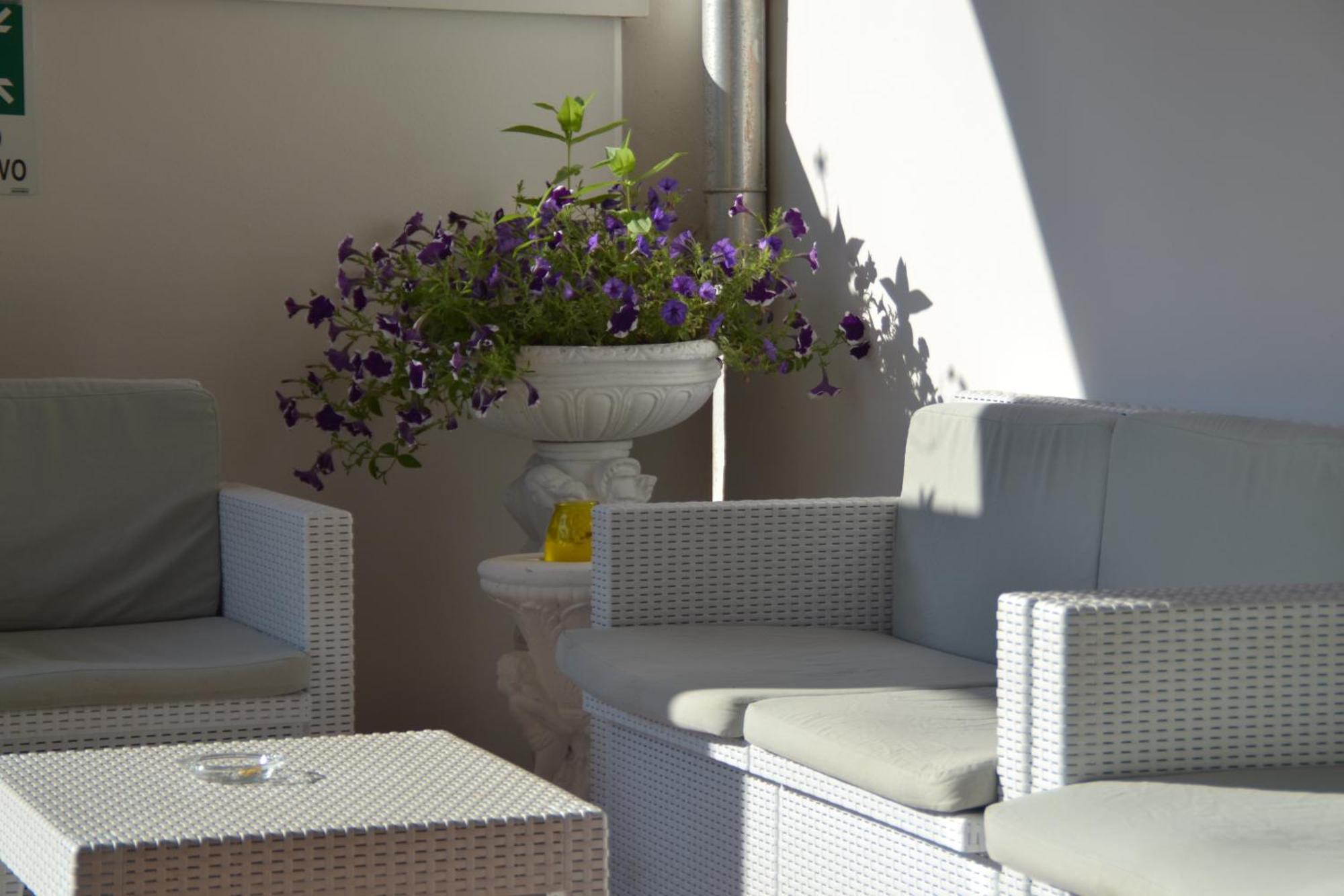 Hotel Bel Sogno Римини Екстериор снимка